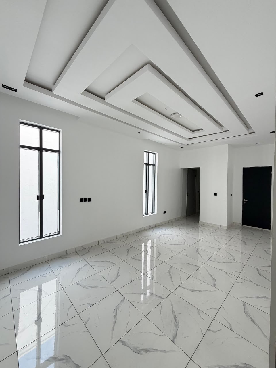 3 BEDROOM DUPLEX