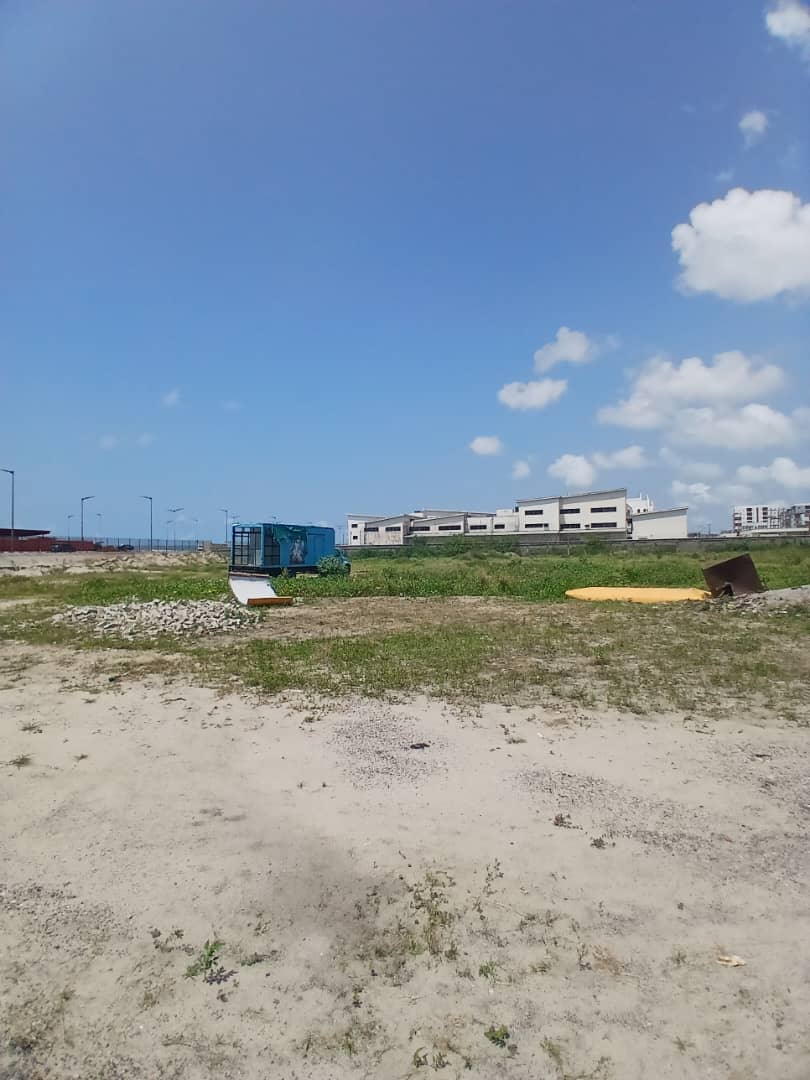 LAND FOR LEASE